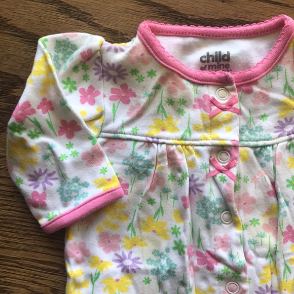 ⭐️ Child of Mine by Carter’s Baby Girl’s Pajamas- Bundle of 2 - Picture 3 of 5